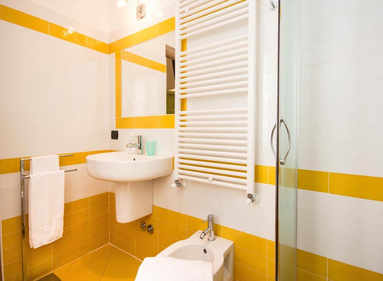 B&B Lori Gravedona Luaran gambar